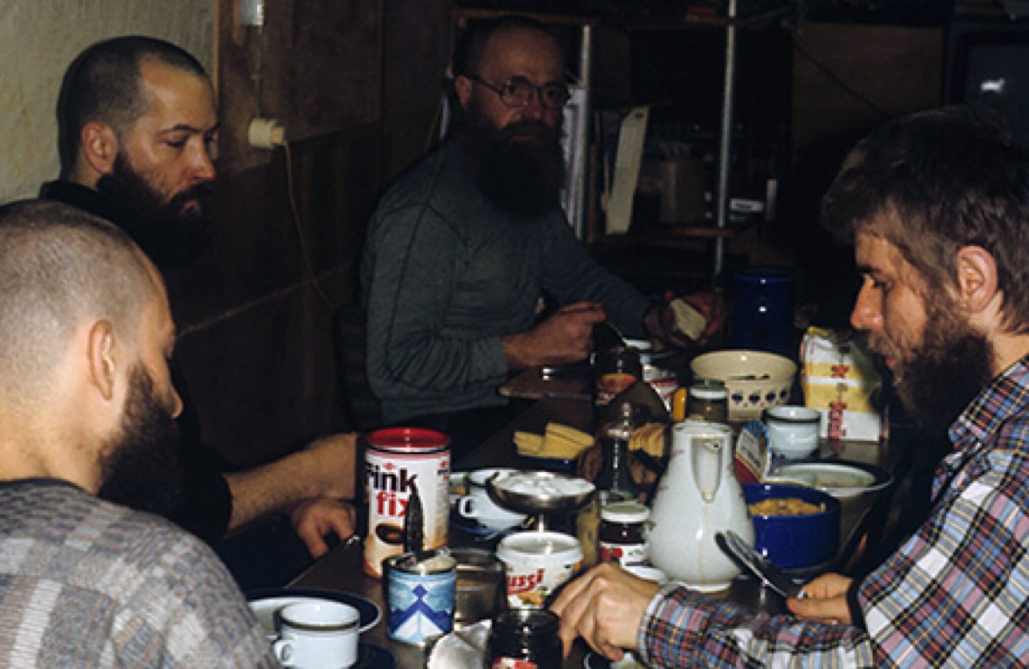 Eiskalt vereint. Die Geschichte der letzten DDR- Antarktisexpedition – IMG-047 Eiskalt vereint. Die Geschichte der letzten DDR- Antarktisexpedition