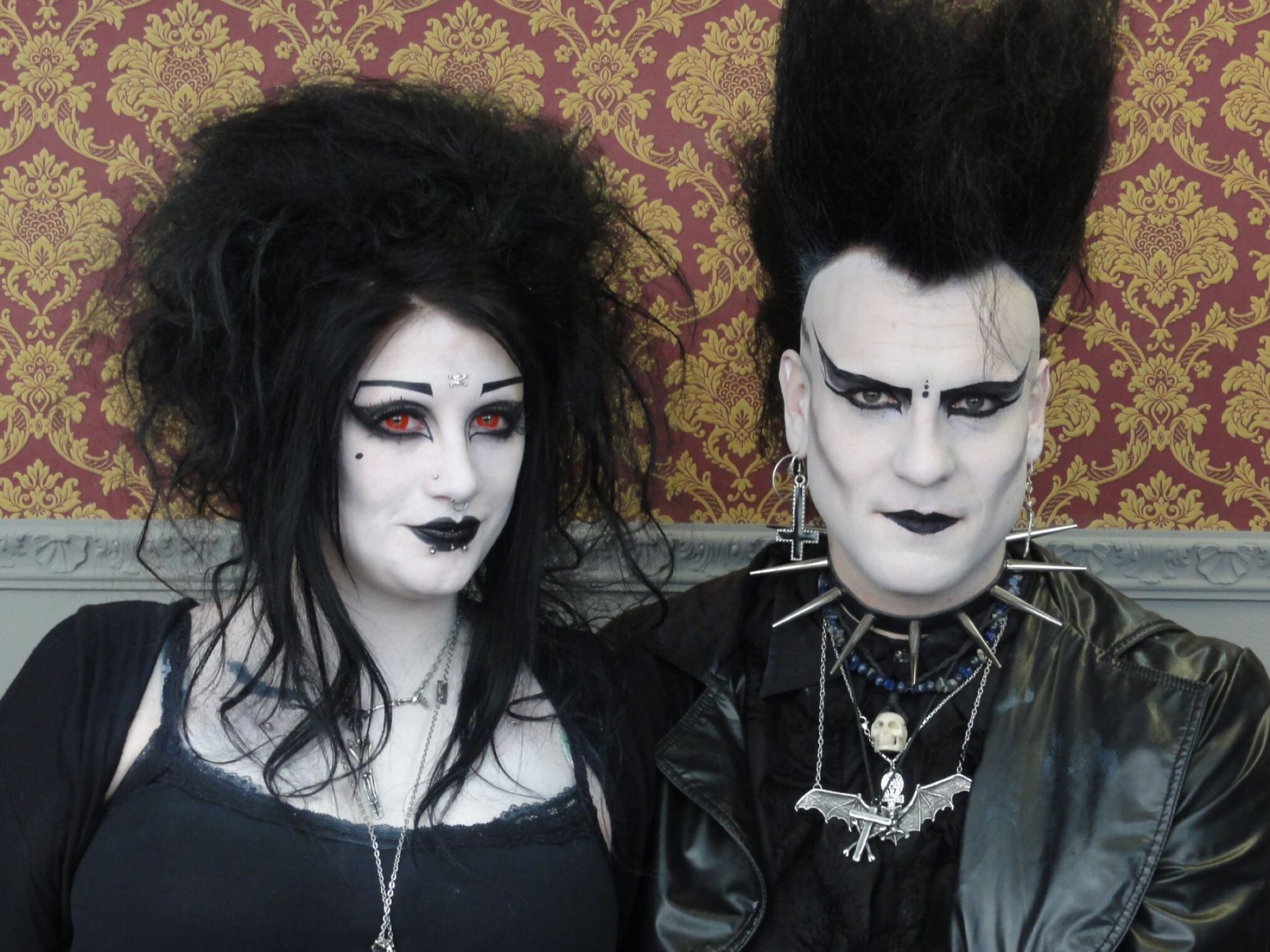 Goths und die Welt: Mein Leben in Schwarz Goths und die Welt: Mein Leben in Schwarz